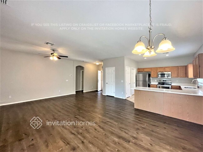 Building Photo - 15149 N 138th Ln