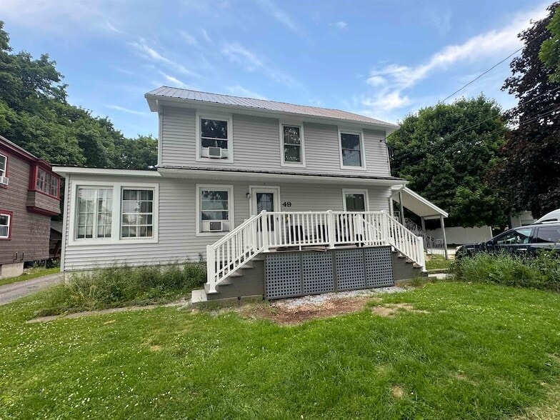 Primary Photo - 49 Terrill St