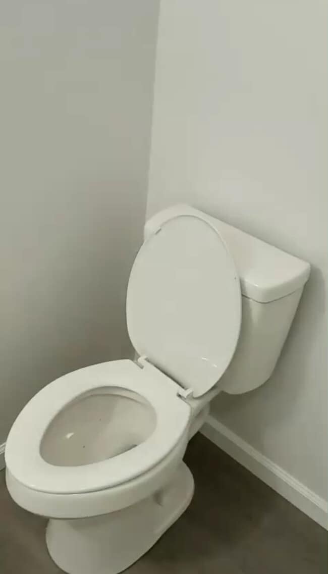 Building Photo - Heritage Place