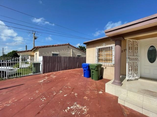 Building Photo - 2761 SW 31st Ct