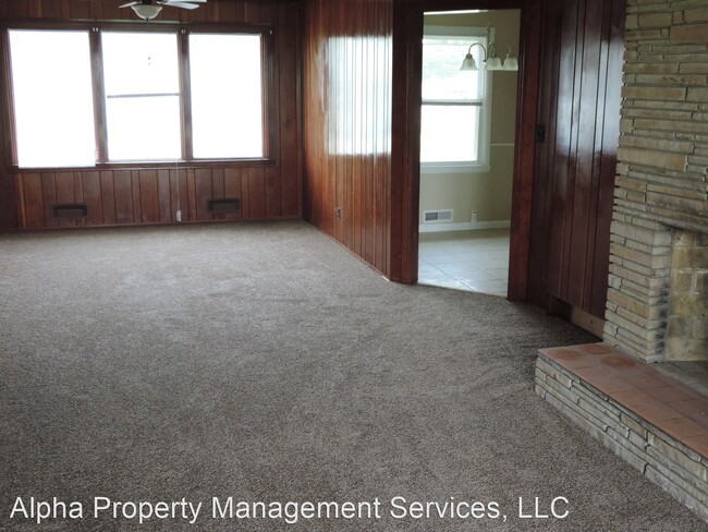 Building Photo - 5 br, 2 bath House - 136 SW 13 Hwy