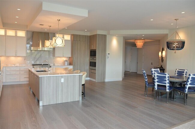 Building Photo - 80 Hendricks Isle