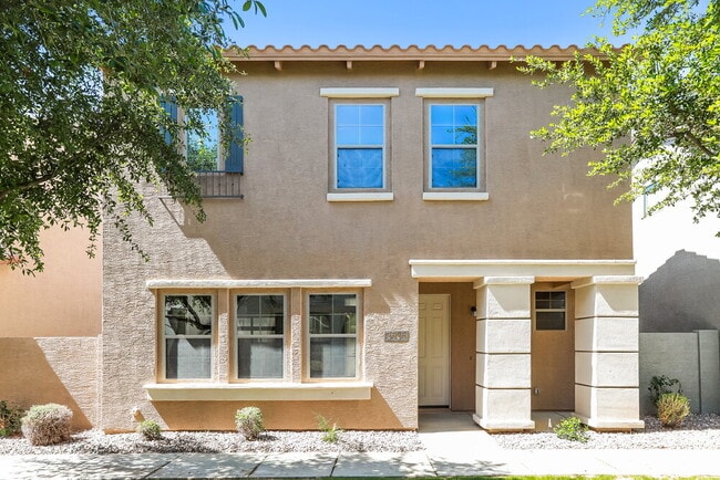 Building Photo - 3535 S Posse Trail