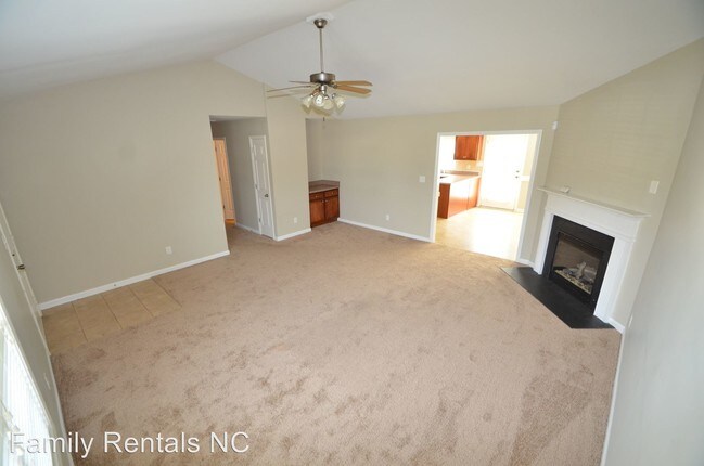 Building Photo - 849 Fairfield Cir