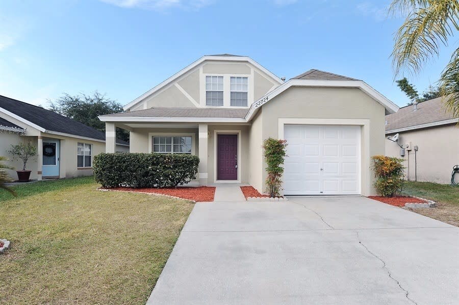 Primary Photo - 22724 Saint Thomas Cir