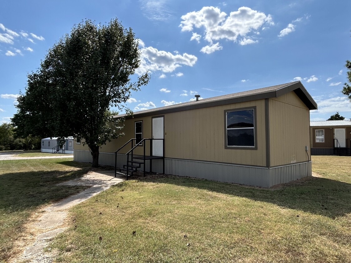Primary Photo - 16769 County Rd 1525