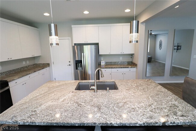 Building Photo - 3032 Cipro Ave