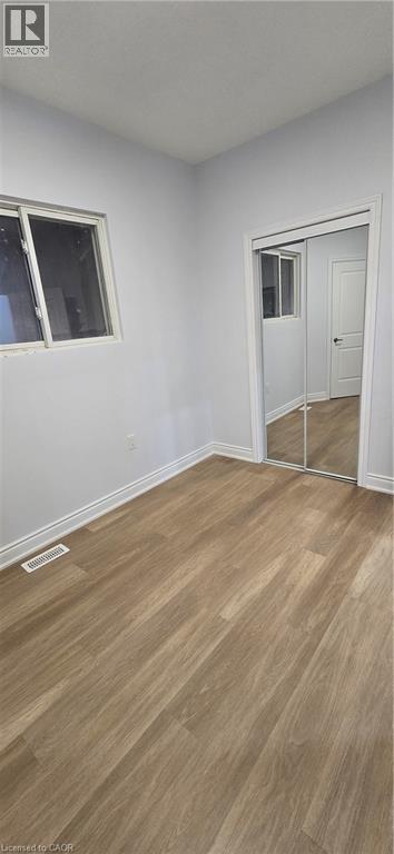 Photo du bâtiment - 183 Ottawa Street S