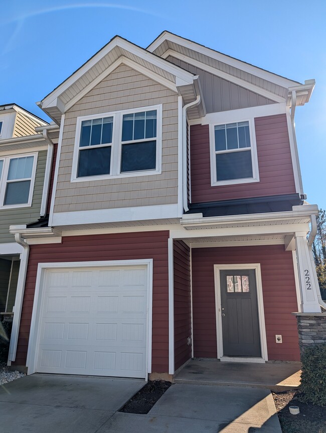 Building Photo - 222 Keaton Ct