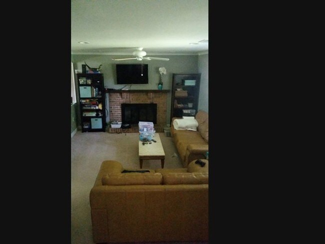 Foto del edificio - 3203 Cardiff Ct