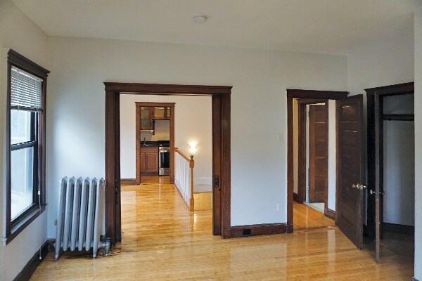 Foto del edificio - 975 Norwest Dr