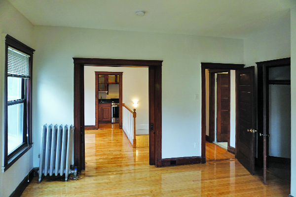Building Photo - 975 Norwest Dr