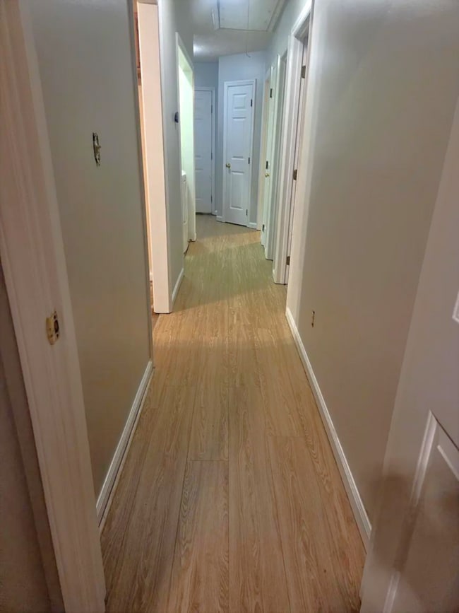 Building Photo - 2904 Bannf Ct