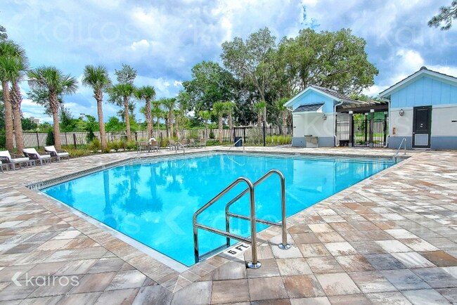 Foto del edificio - 4407 Paraglider Pl