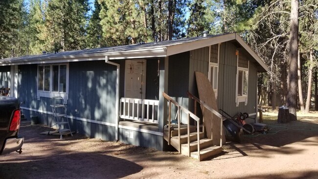 Foto del edificio - VIDEOTOUR: Awesome Location! Beautiful Ponderosa Pines, Minutes To Bend! PETS WELCOME