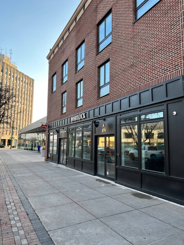 Foto principal - 480 S Salina St