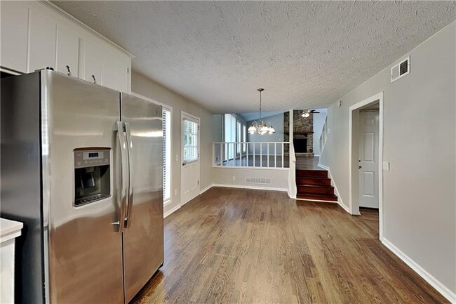 Building Photo - 1703 Cumberland Trce