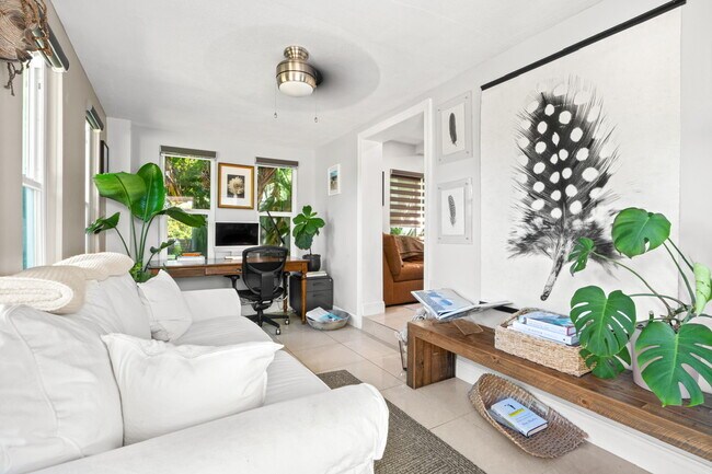 Photo - 1629 NE 17th Terrace House