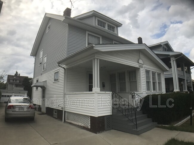Building Photo - 2028 Bunts Rd