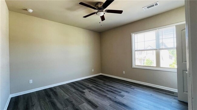 Foto del edificio - 3124 Hawthorne Path