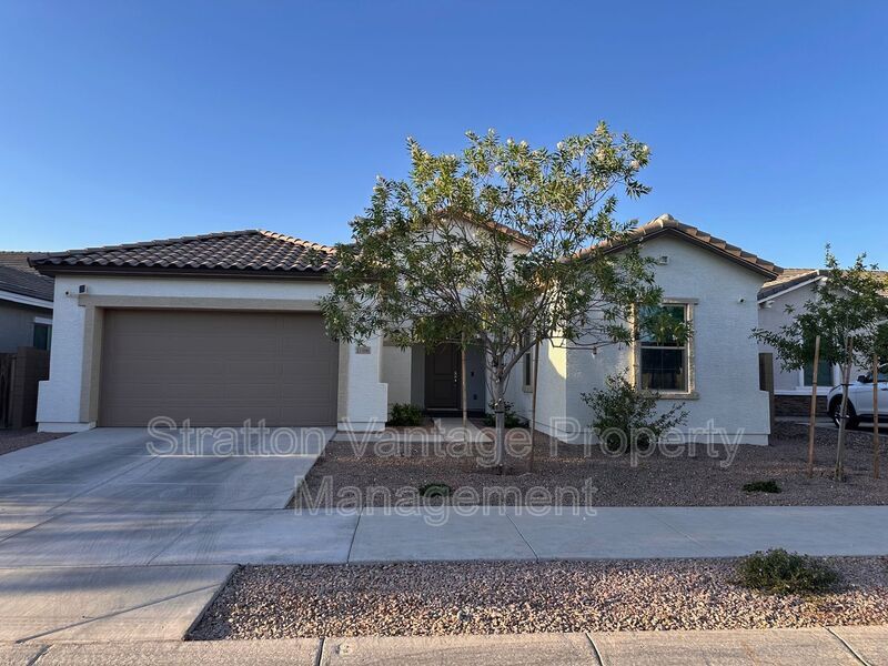 Building Photo - 21096 E Arroyo Verde Dr