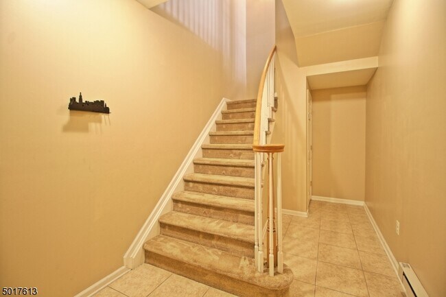 Foto del edificio - 614 Kensington Ln