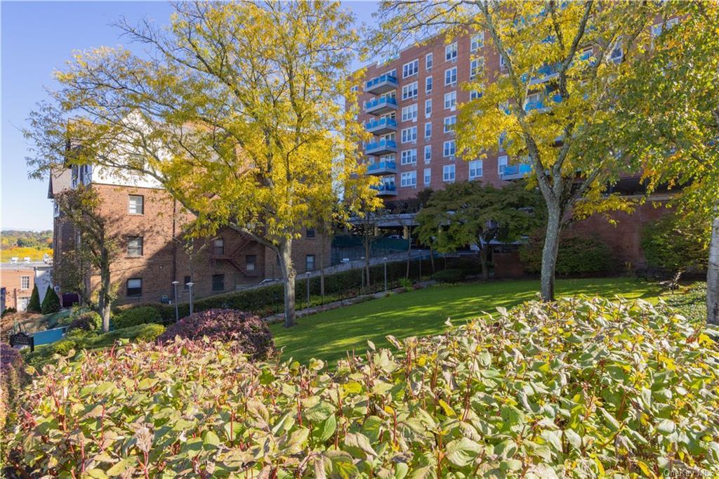 Foto principal - 14 Westview Ave