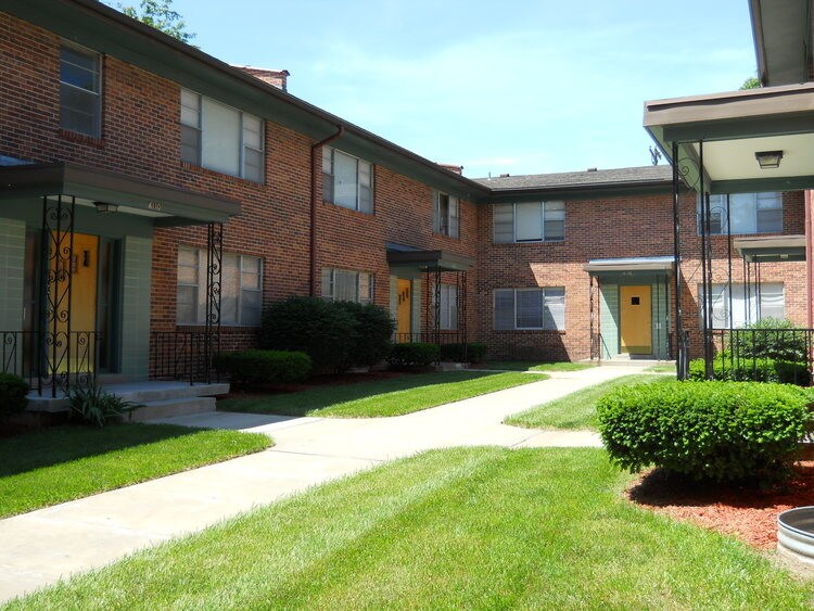 4104 Clark Ave Unit 41041C, Kansas City, MO 64111 Apartment for Rent