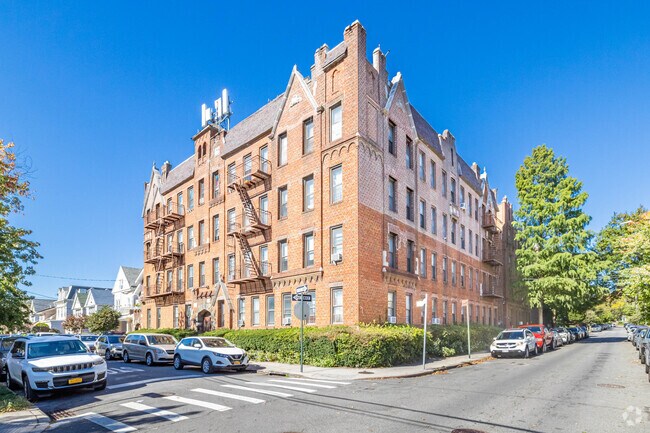 Building Photo - 9445 86th Rd