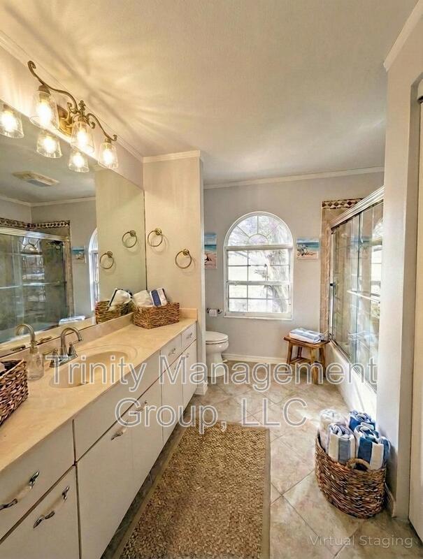 Foto del edificio - 40226 Trotter Ln