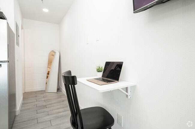 1 dormitorio, 1 baño - 252 pies cuadrados - Comedor - McAllen Apartments