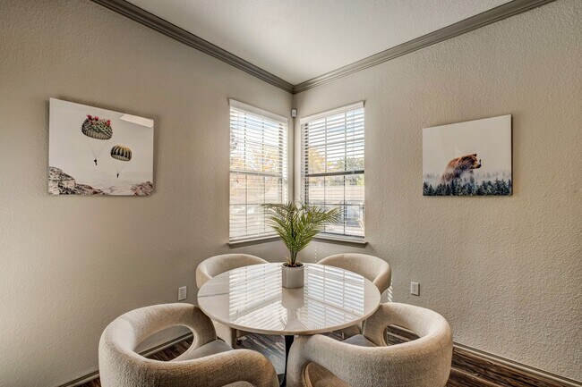 Foto del edificio - Retreat Westminster Center