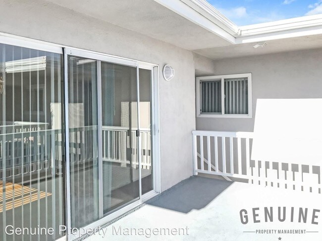 Foto del edificio - 1234 W Balboa Blvd