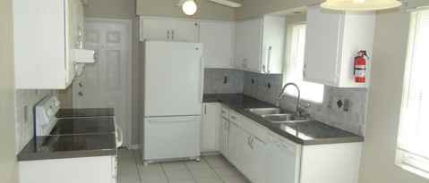 Building Photo - 1020 San Salvador Dr