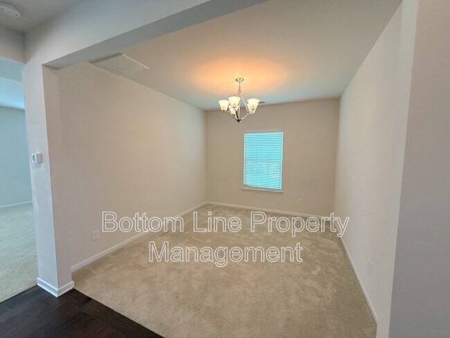 Foto del edificio - 1524 Bailiff Ct SW