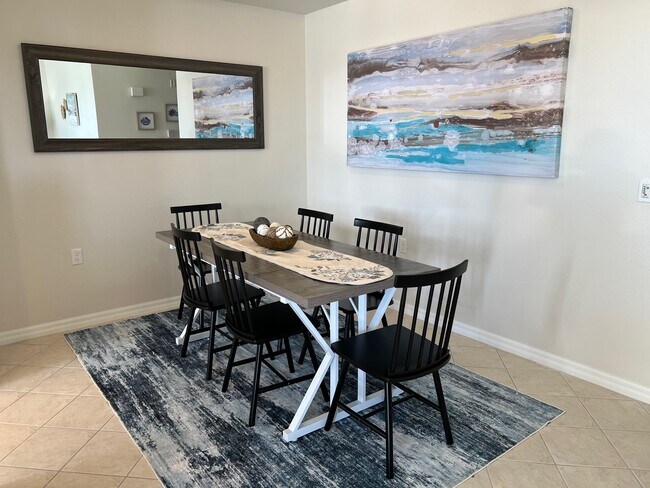 Foto del edificio - 16635 Lake Cir Dr