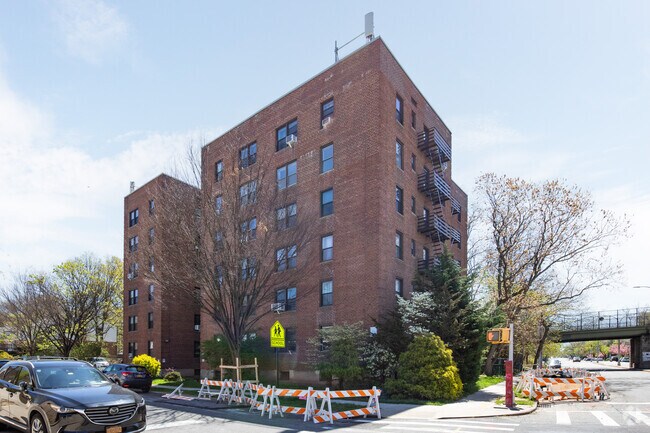 Foto del edificio - 21610 77th Ave