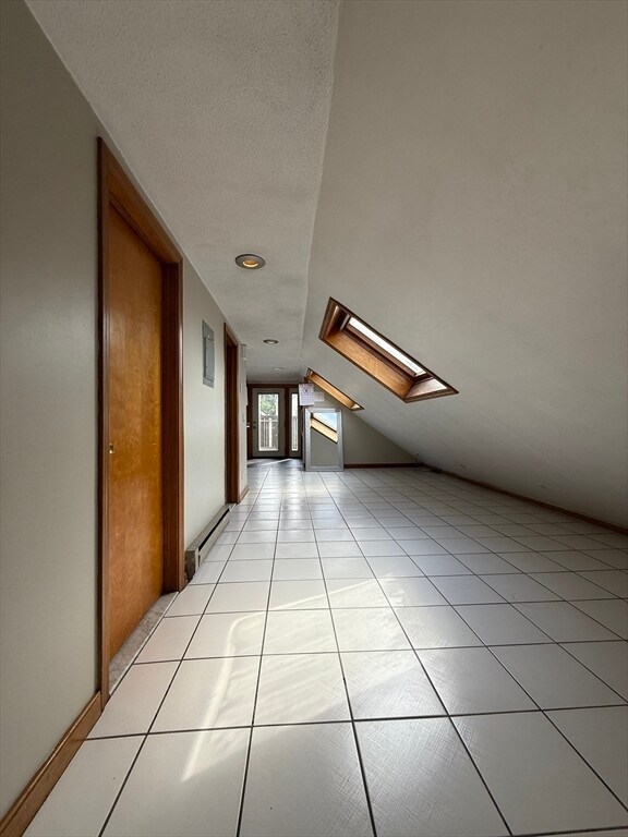 Foto del edificio - 30 Templeton Pkwy