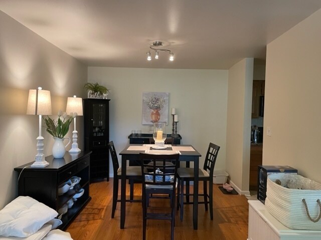 Foto del edificio - 1605 E Central Rd