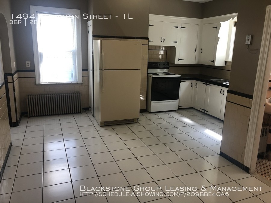 Primary Photo - 1494 Cranston Street