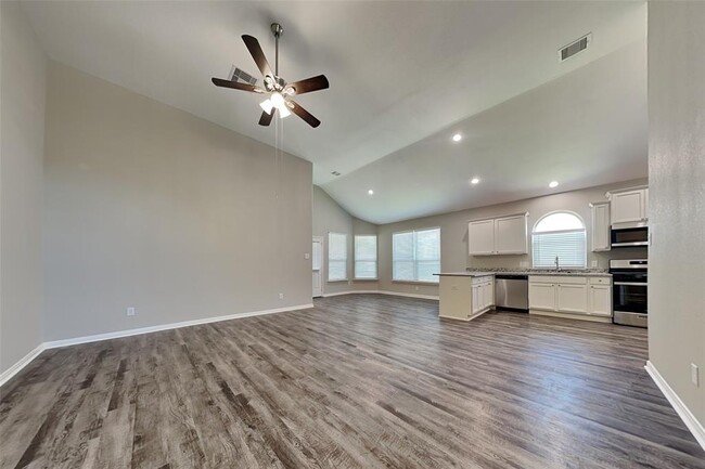 Foto del edificio - 2202 Jefferson Crossing Dr