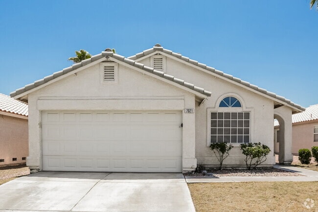 Building Photo - 7021 Overhill Ave