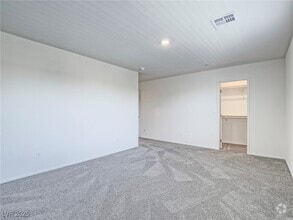 Building Photo - 9364 Serene Hbr St