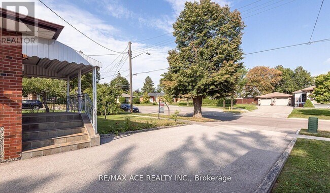 Photo du bâtiment - 12 Richome Ct