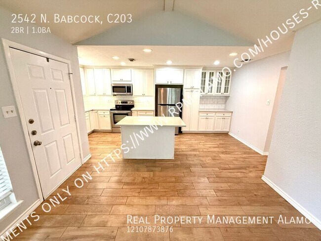 Foto del edificio - 2542 Babcock Rd