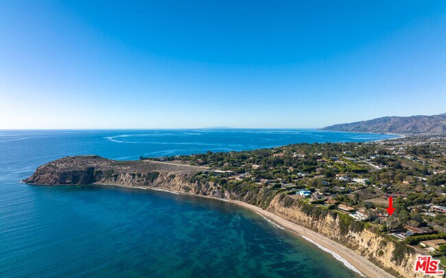 Building Photo - 28980 Cliffside Dr
