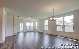 Building Photo - 402 Saddle Pass