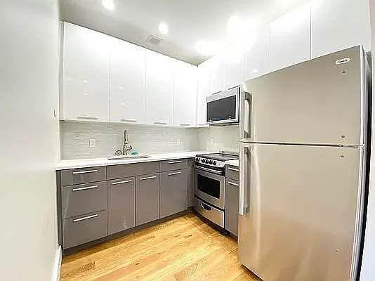 Building Photo - 2 bedroom in Bronx NY 10452