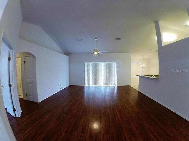 Building Photo - 5561 SW 83rd St