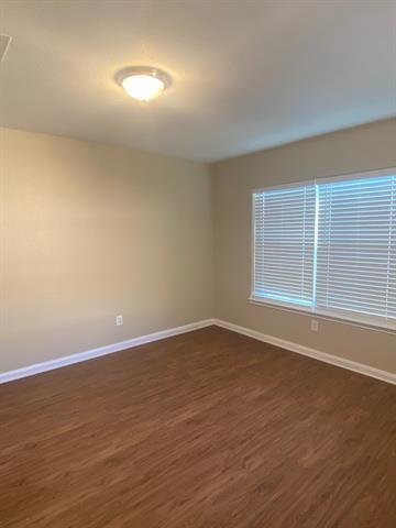 Foto del edificio - 2037 Fairview Dr